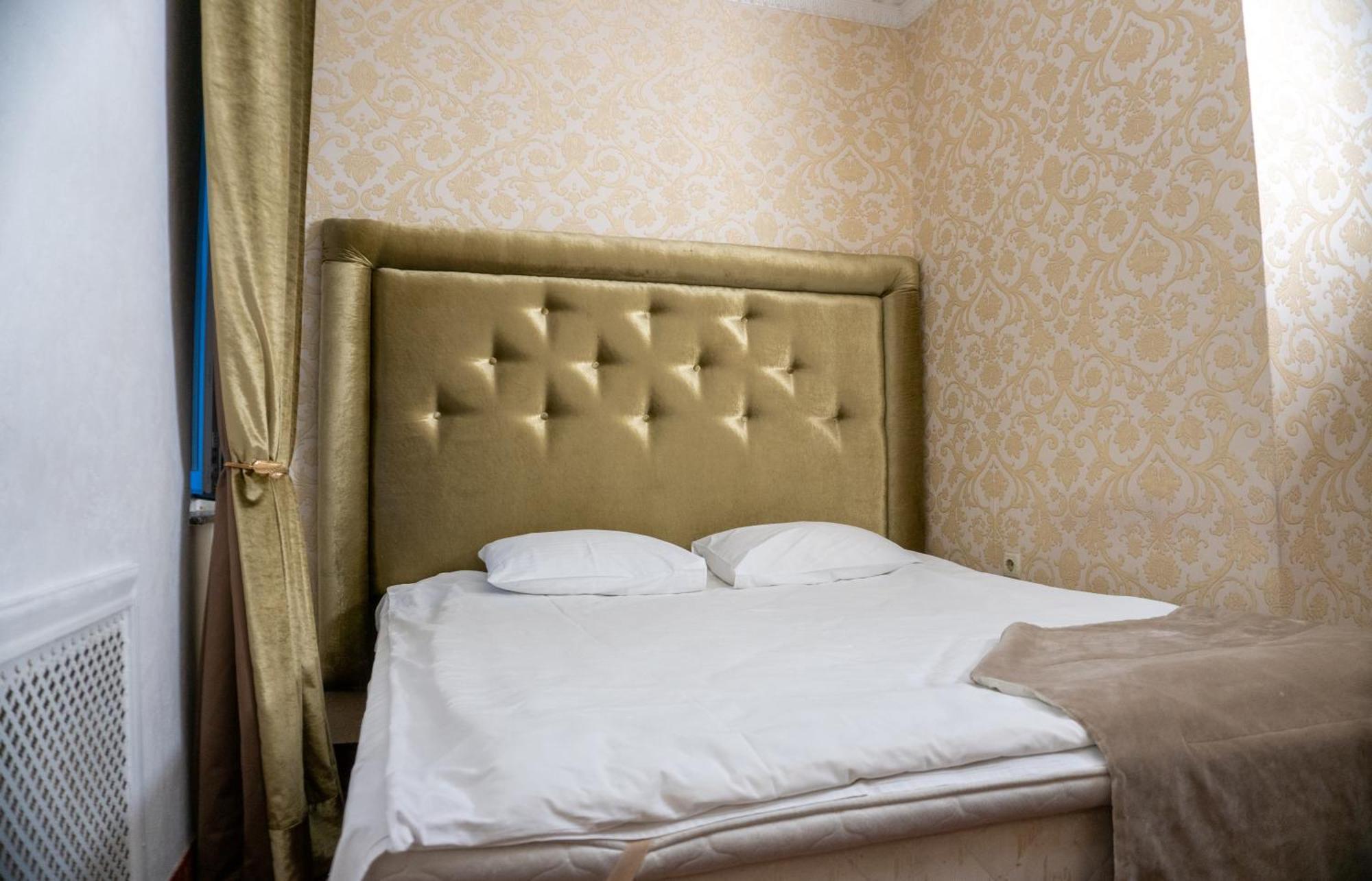 De Paris Hotel Kiev Exterior foto